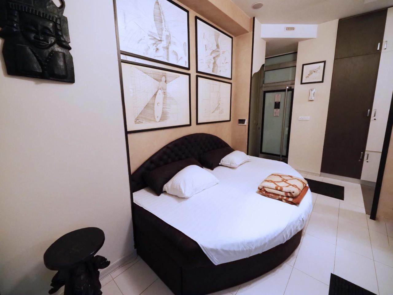 KennedyLux Apartment Belgrade Extérieur photo